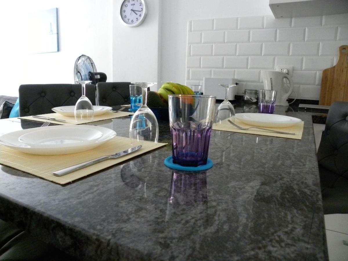 Ben'Sholidayflat Ideal For Families Groups And Couples Terrace Solarium Wi-Fi Netflix Smart Tv El Médano Exterior foto